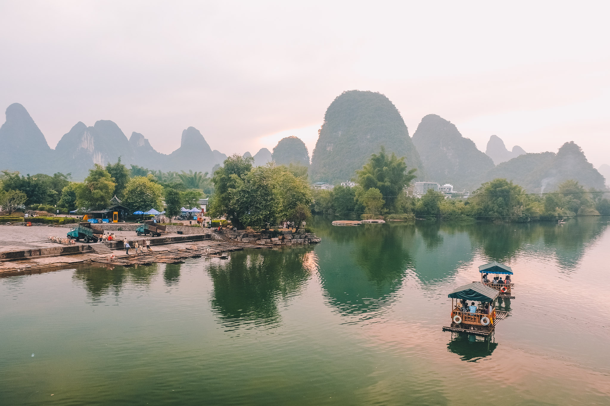china-yangshuo-karst-mountains-9.jpg