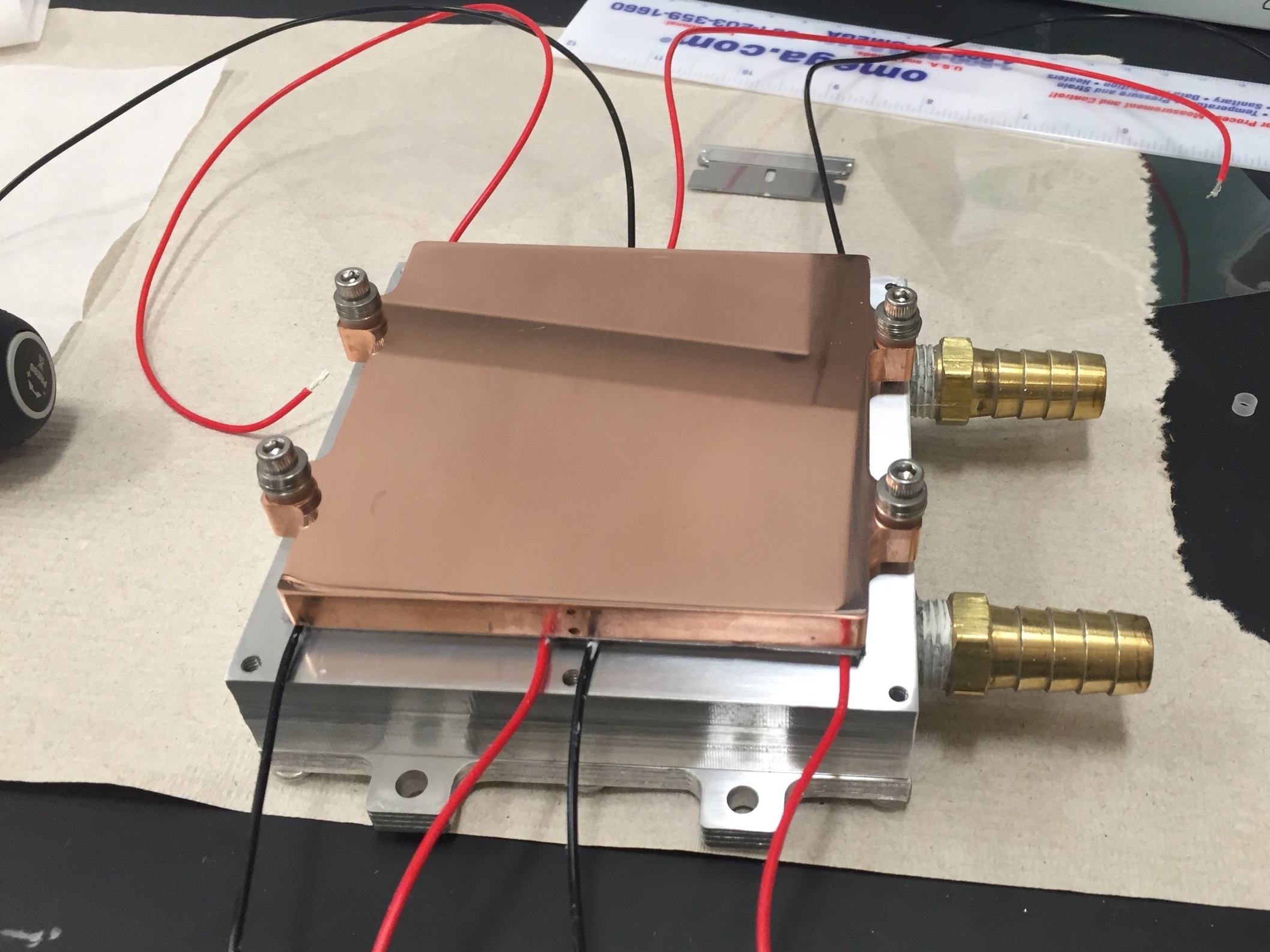 Thermoelectric Freezing Stage