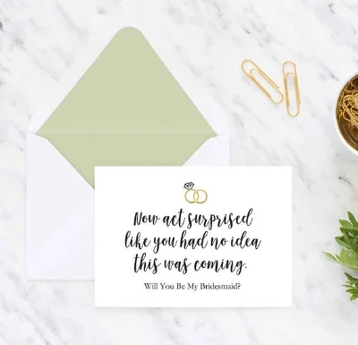How adorable is this card from Marsala Studio in Toronto? Check out their etsy shop here !