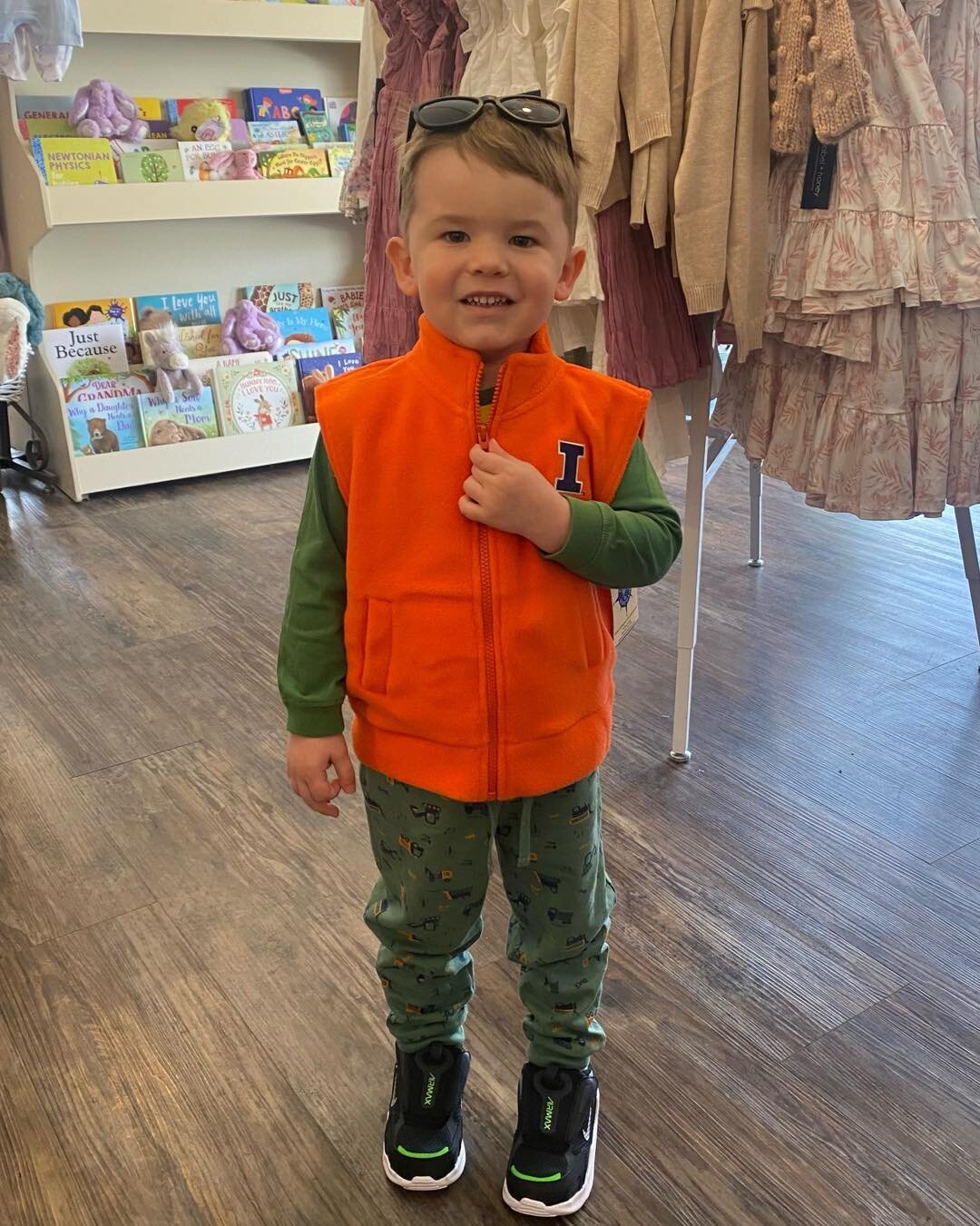 Represent your favorite team no matter the season with our ever growing collegiate collection! 

Thank you, mama, for sharing this sweet photo of your little shopper. 🥰

#shopsmall #shoplocal #ababynaturally #babyboutique #supportsmallbusiness