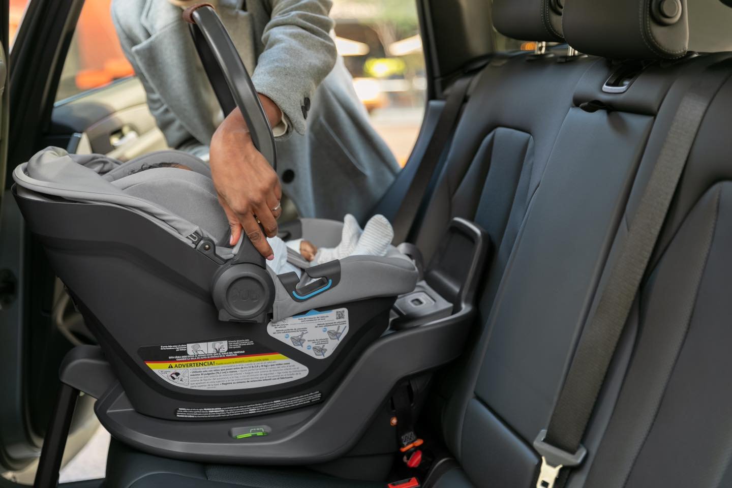 Aria, the brand new, ultra lightweight infant car seat from UPPAbaby has arrived at A Baby Naturally! 

The Aria is under 6 lbs! Yes, you read that right. It also features SmartSecure&reg; technology and an Anti-Rebound+ Panel. 

You&rsquo;ve been wa