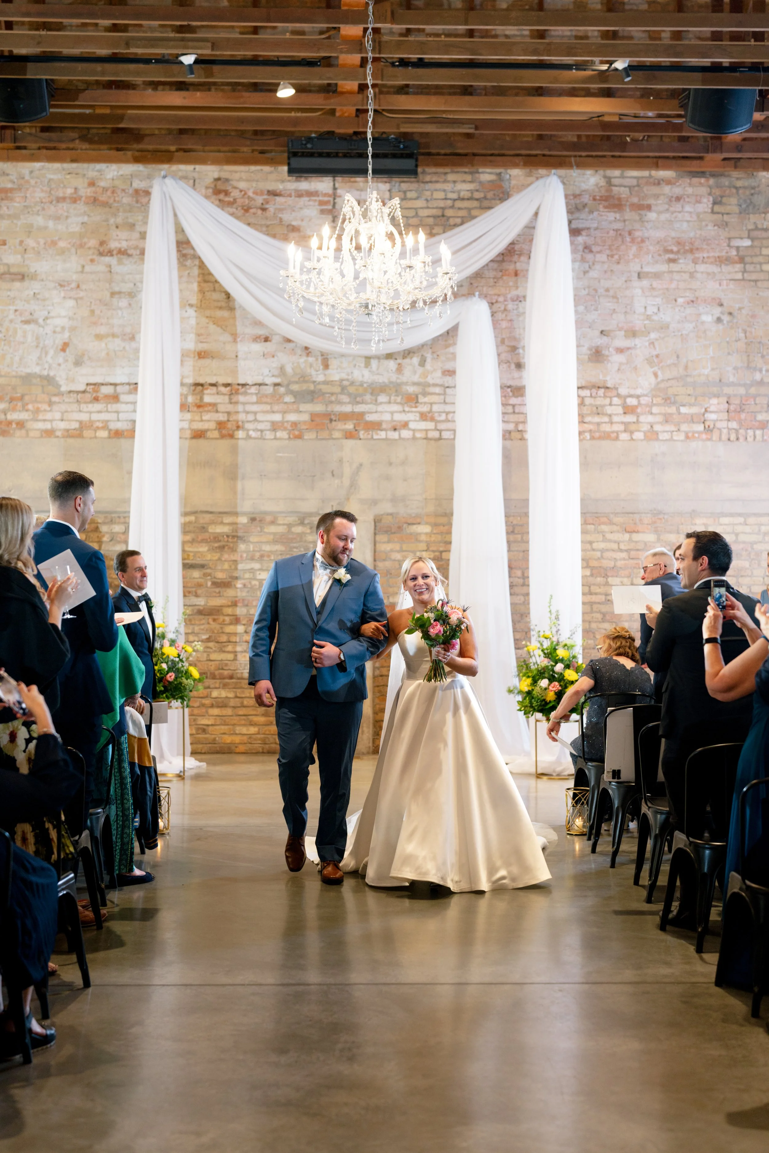 Aspen-Avenue-Chicago-Wedding-Photographer-The-Brix-Garland-Flowers-1039 (1).jpg