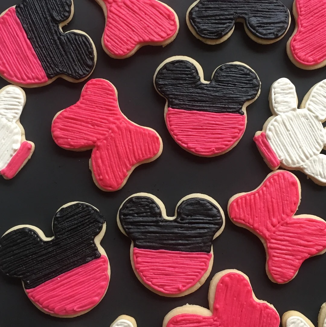 Minnie Mouse Cookies