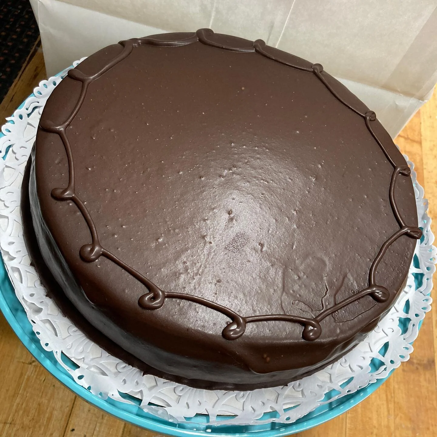 We finally did it! Flourless chocolate cake just in time for Passover