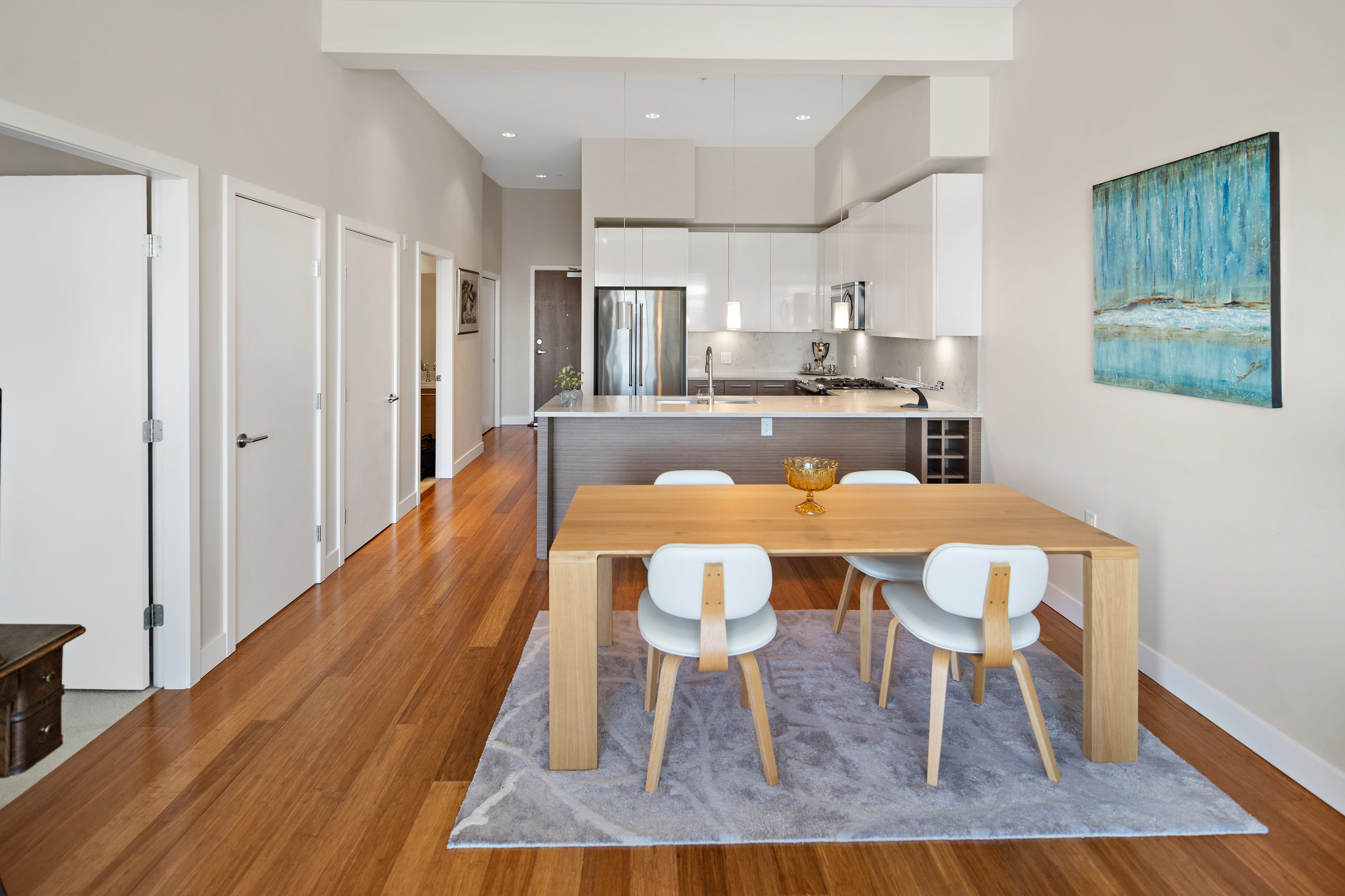 506-Meridian Condo-17.jpg
