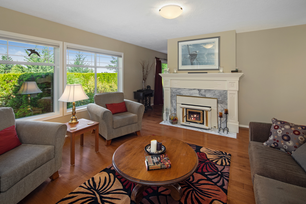 8558 Kingcome-MLS-16.jpg
