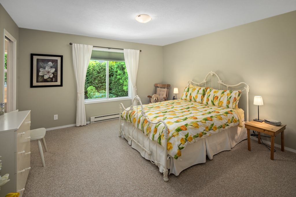 8558 Kingcome-MLS-30.jpg