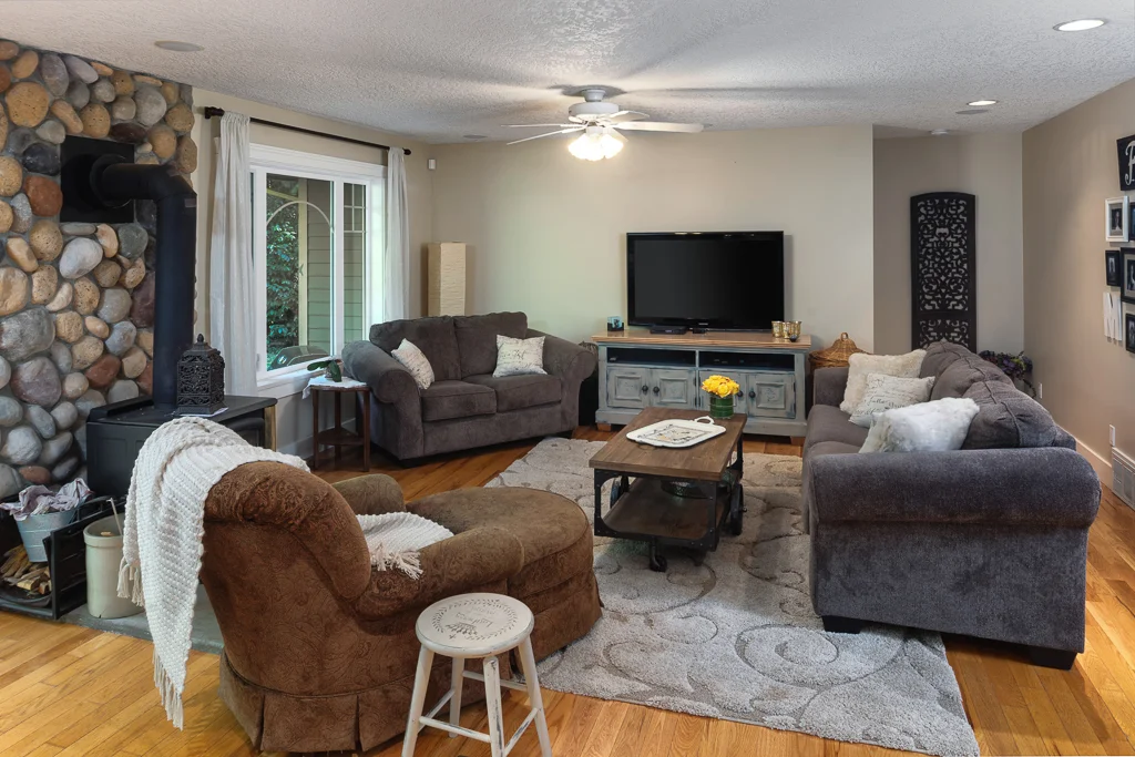 1177 Garden Gate-MLS (19 of 43).jpg