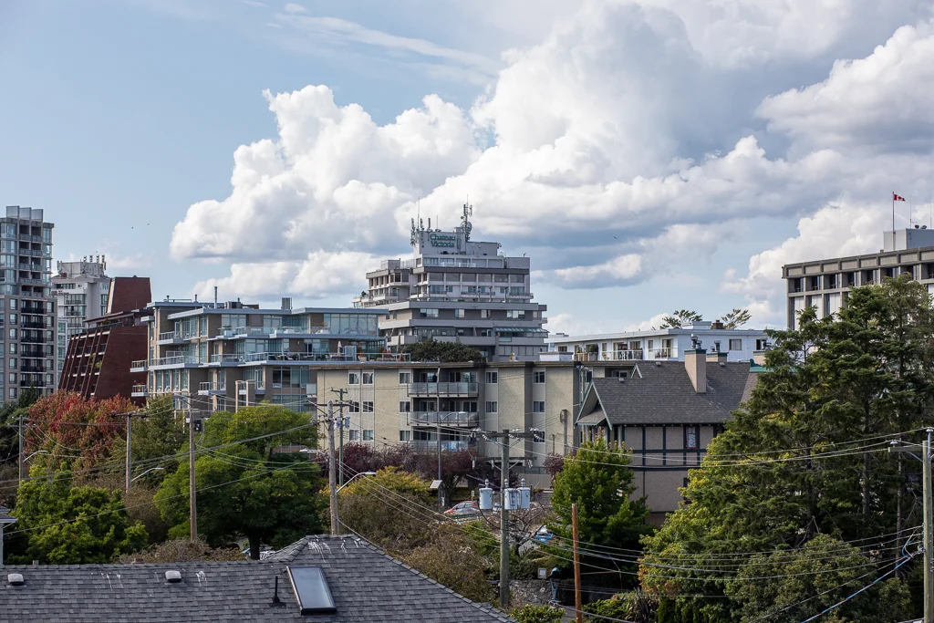 304945 McClure Street, Victoria, BC 575,000 — MacLeod Group