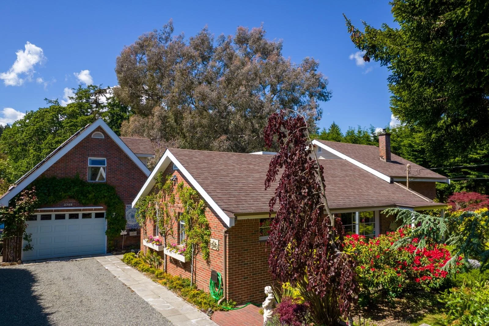 3766 Duke Road, Metchosin, BC 1,450,000 — MacLeod Group Sotheby's Realty Canada