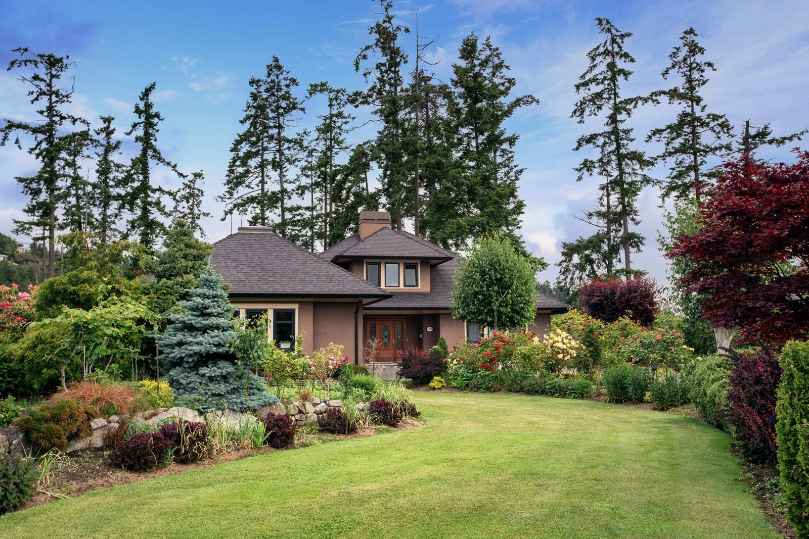 1918 Marina Way, North Saanich, BC 1,950,000 — MacLeod Group