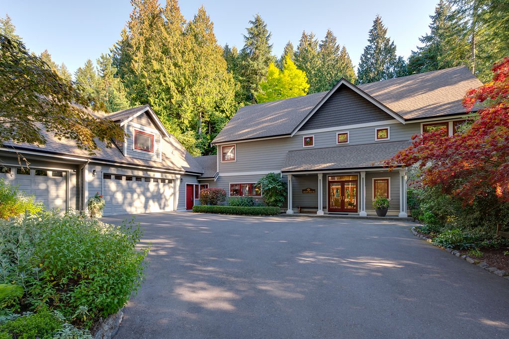 1173 Garden Gate Drive, Brentwood Bay, BC -4.jpg