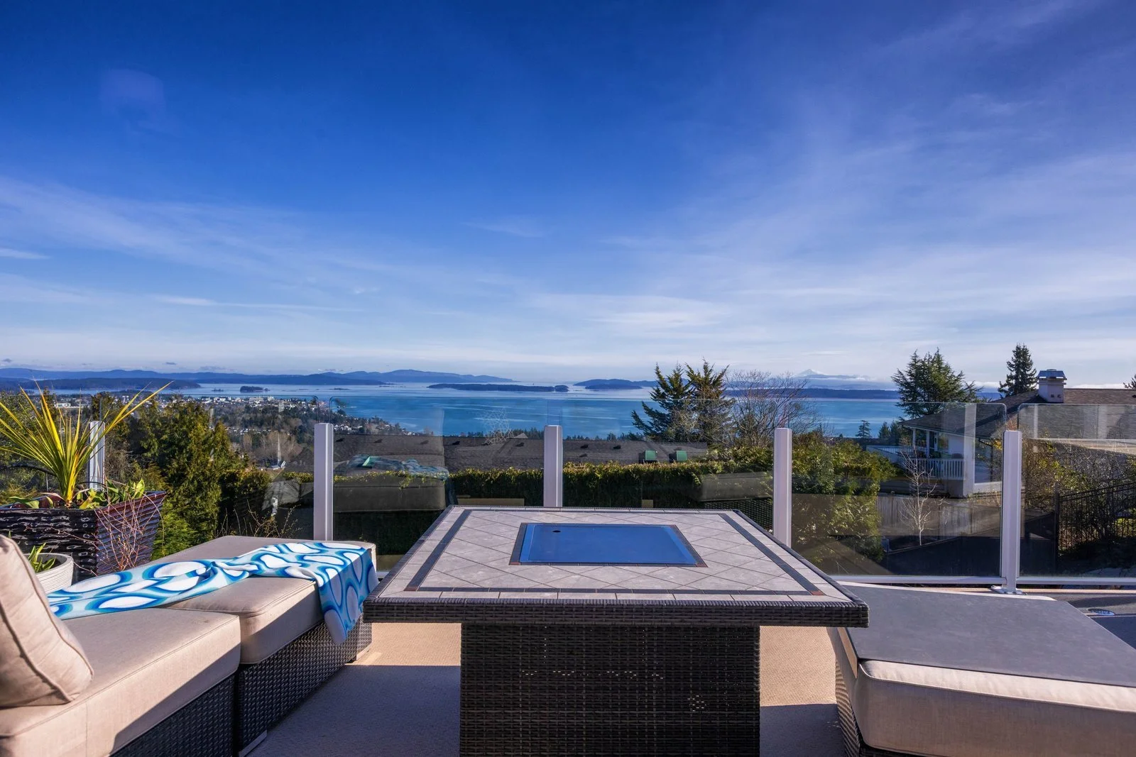 1736 Mayneview Terrace, North Saanich, BC  | $2,198,000