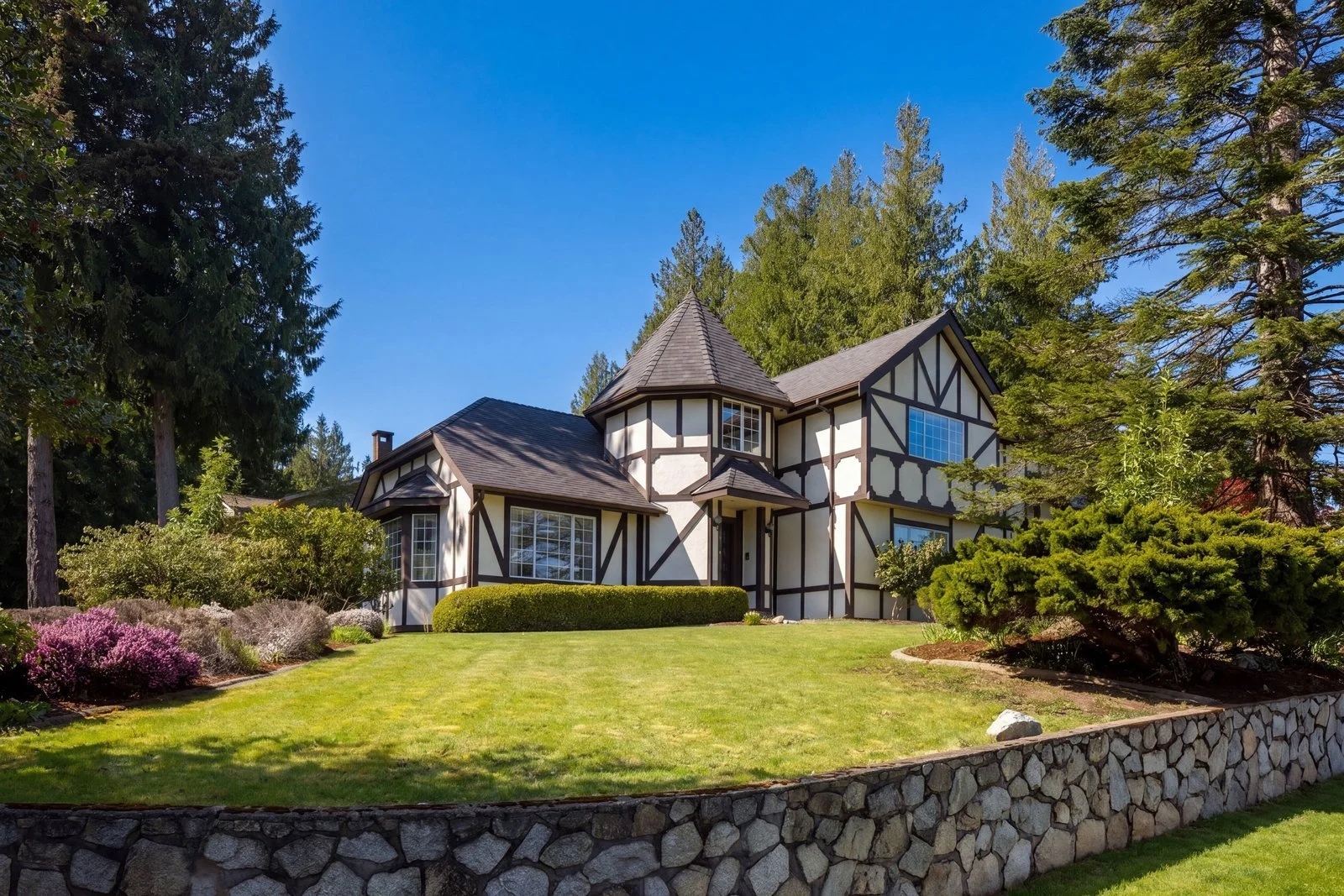 1753 Mayneview Terrace, North Saanich, BC | $1,350,000 
