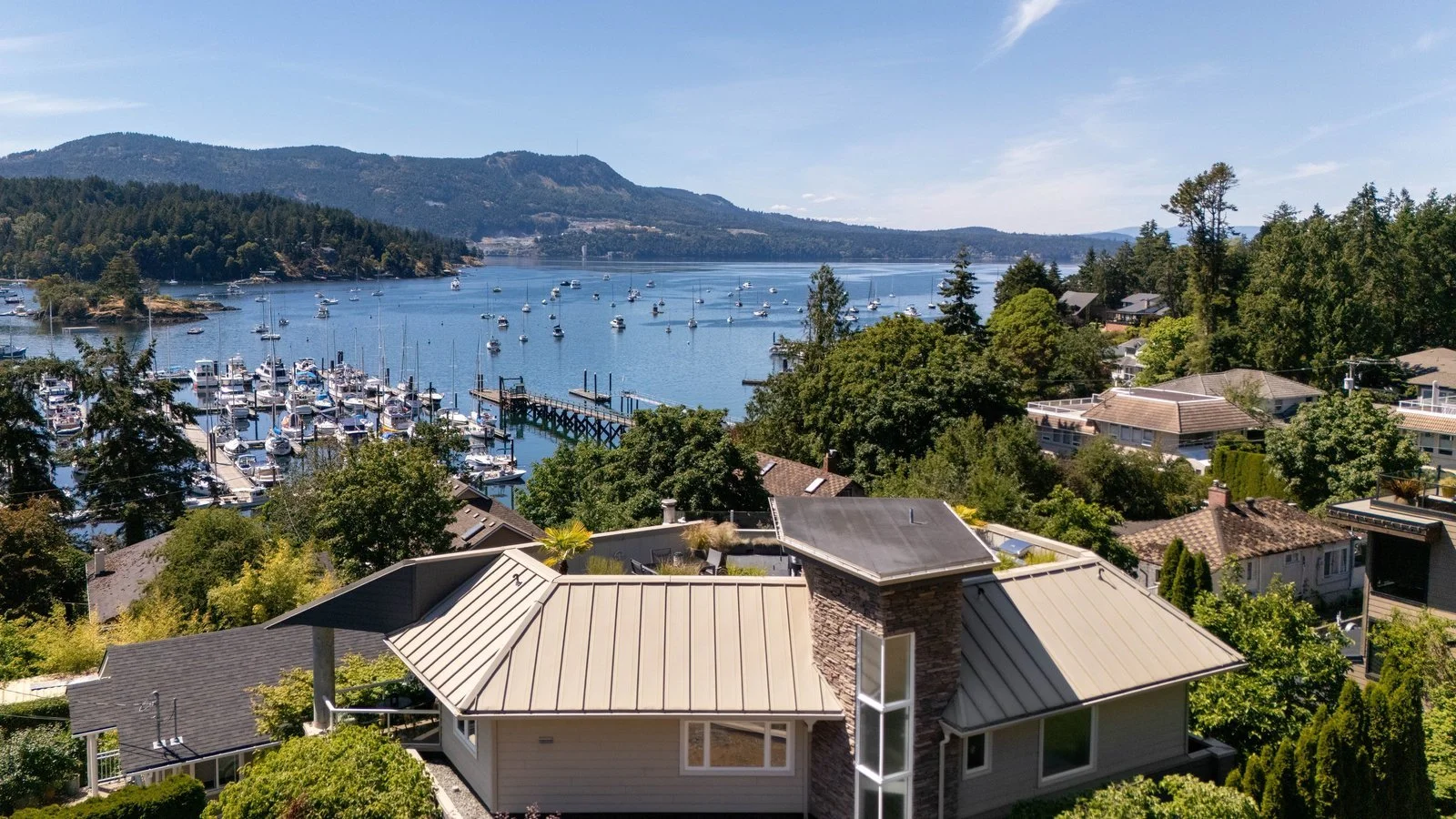 916 Grilse Lane, Central Saanich, BC | $2,198,000
