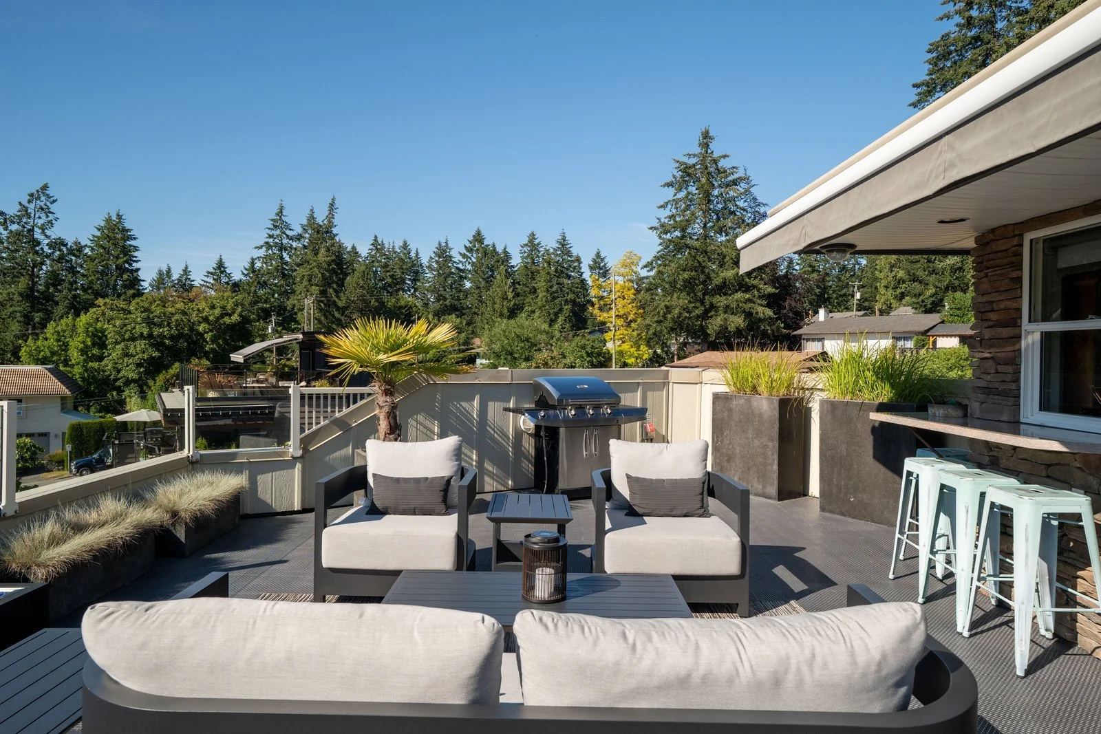 38 - 916 Grisle Ln - Low Res.jpg