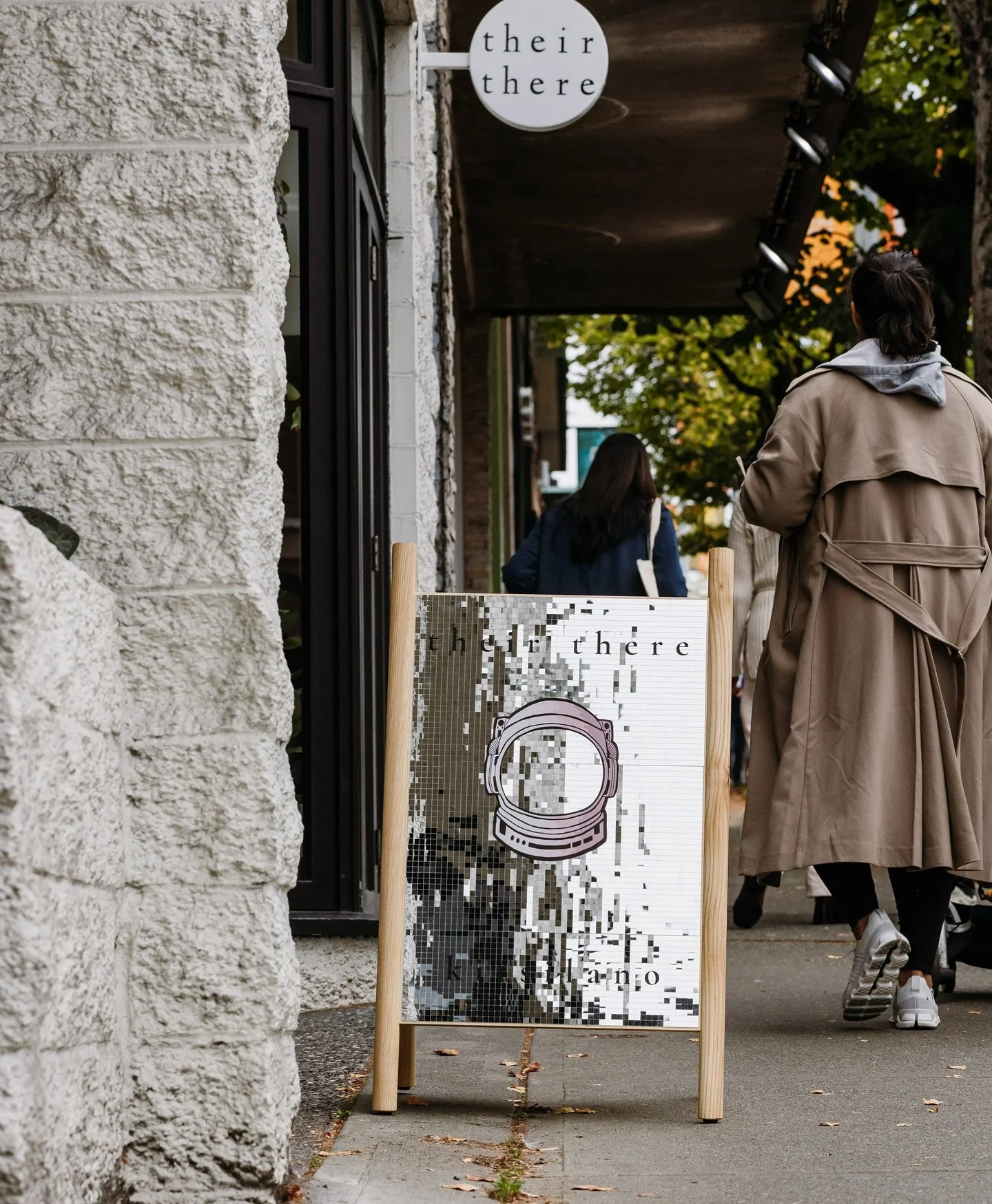 🚀🪐👽👩🏼&zwj;🚀 #theirthere