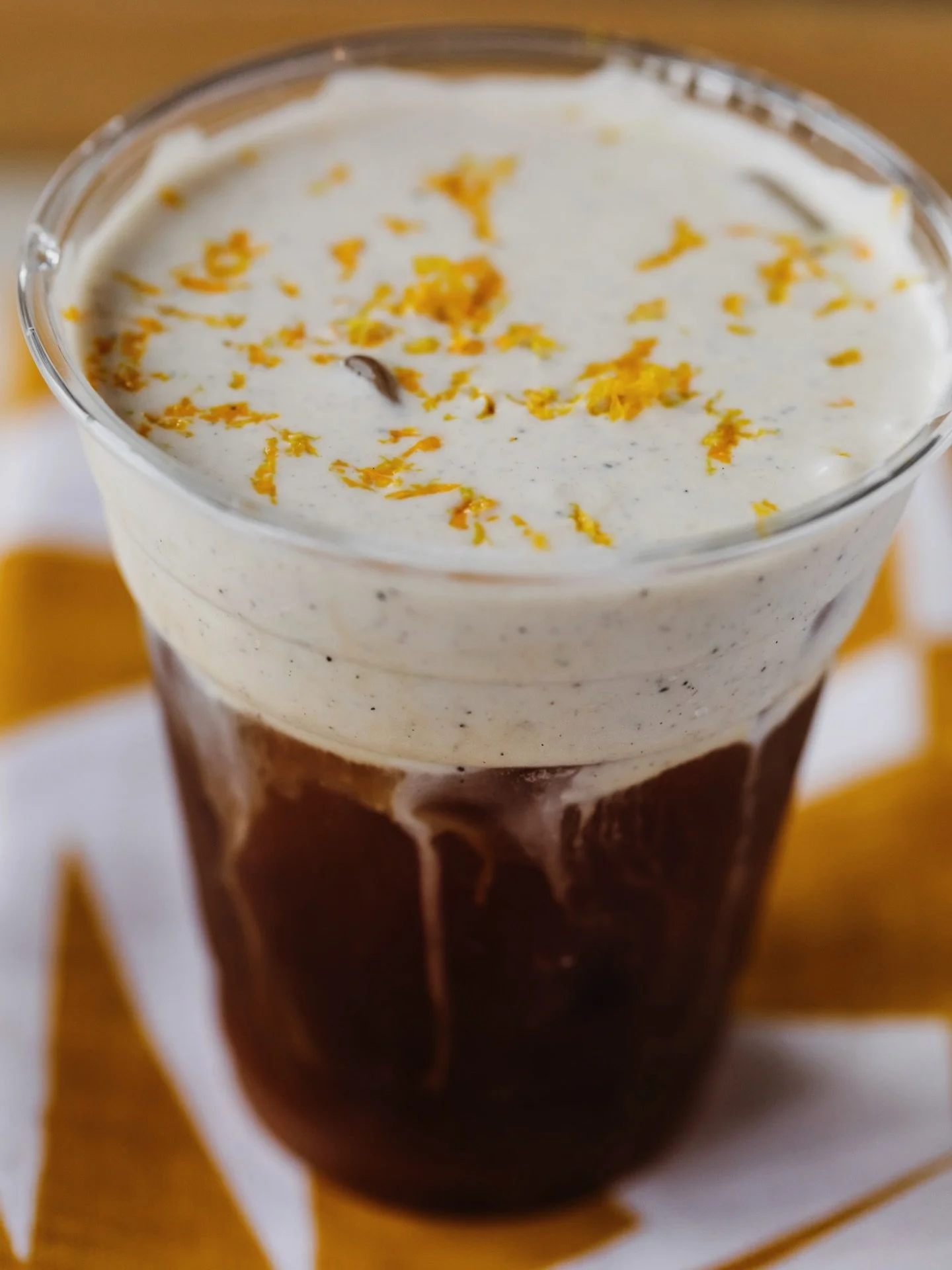 🍊🧡☕️orange creamsicle coldbrew is back baby ☕️🧡🍊 #theirthere #brunch #coldbrew
