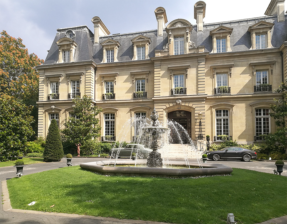 HOTEL PARTICULIER DANS LE 16E | crédits photo : AER
