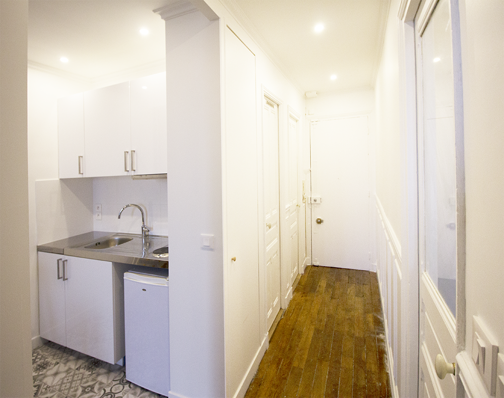 UNE ENTREE REORGANISEE | crédits photo : AER Architecture
