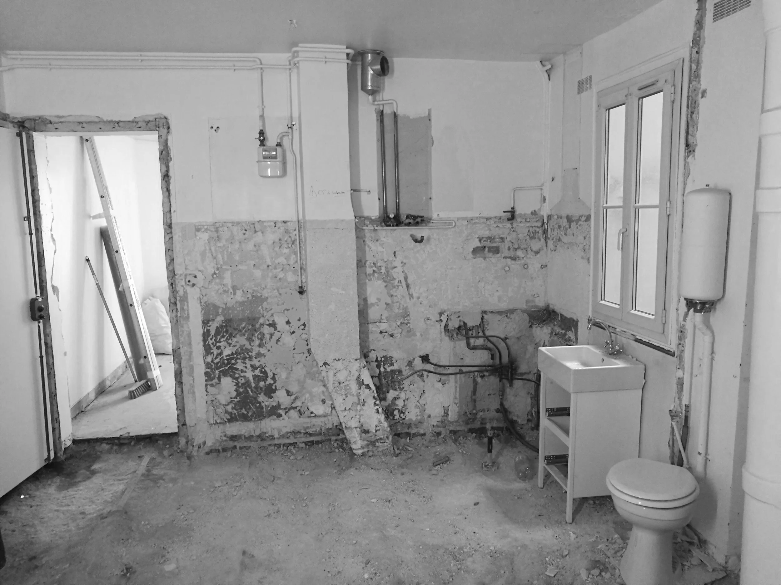 DABORD LES DEMOLITIONS | crédits photo : AER Architecture