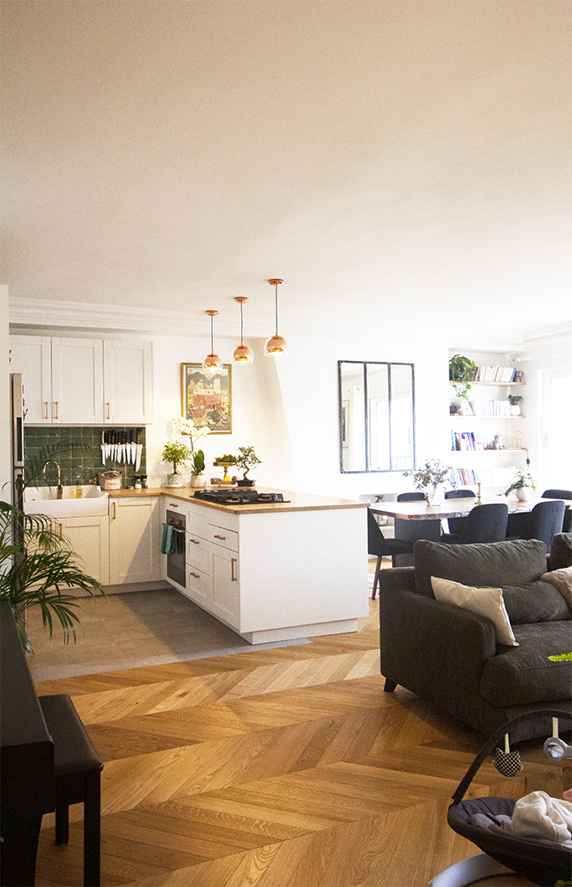 UNE PIECE A VIVRE BAIGNEE DE LUMINERE | crédits photo : AER Architecture