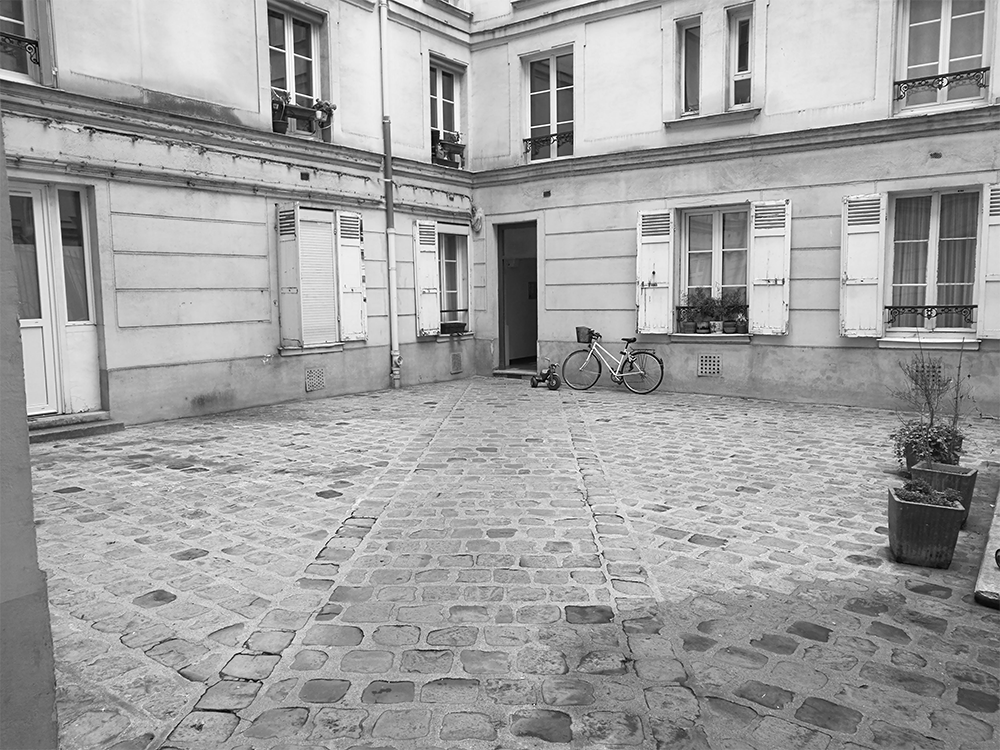 COUR PRINCIPALE ACTUELLE | crédits photo : AER Architecture