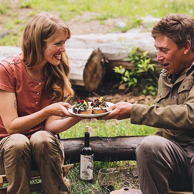 Dreaming of morel toast with charred ramp aioli. 
The recipe is on our website and really any mushroom would do nicely here. .
#spring #foraging #wildfoodlove #eatwild #morelseason #foraged #mushroomhunter #pnwwomen #pnwfood