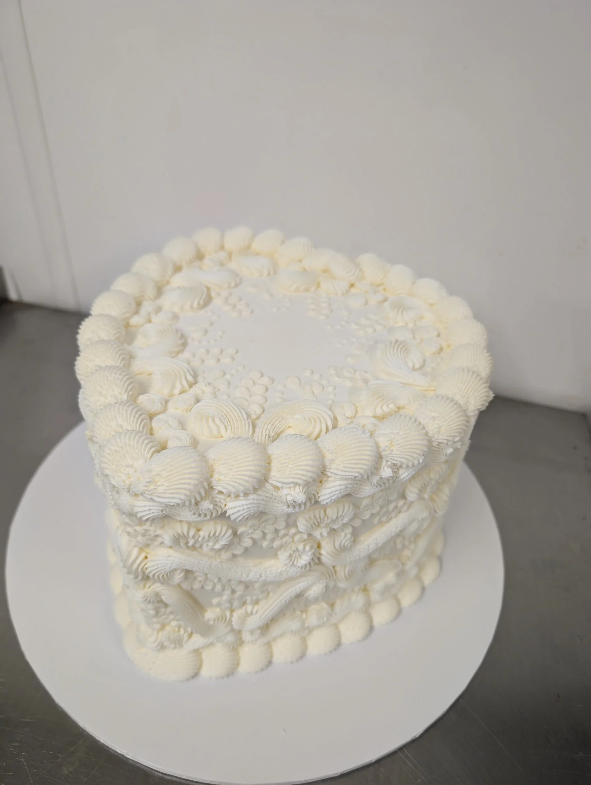 Heart lambeth wedding cake small wedding