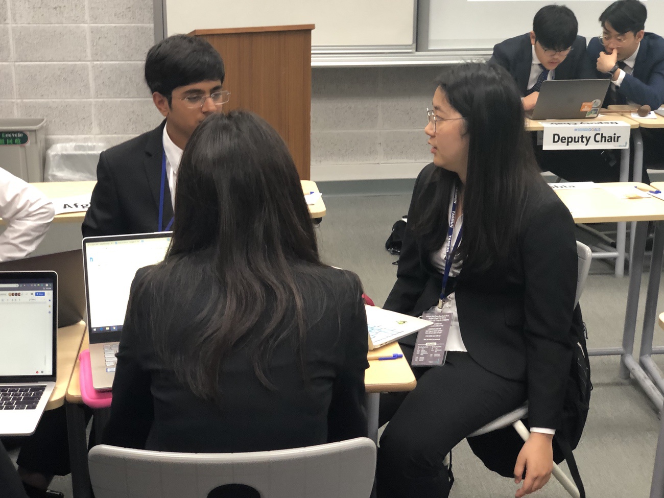 Minji K, a seventh-grade student, takes her initiative in her lobbying to strengthen her stance. (image supplied)