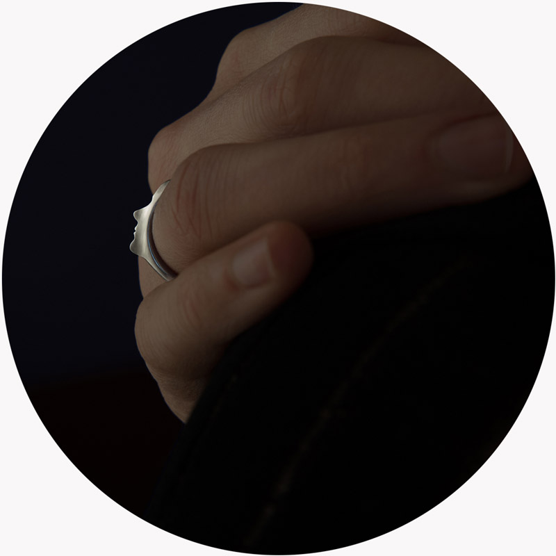 convela_silhouette_ring_01.png