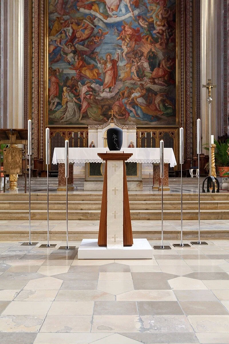 SOGON-System & KOMIO Universalständer, St. Ludwig München 2018 · SOGON system & KOMIO universal stands, St. Ludwig Munich 2018