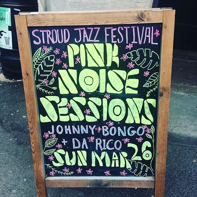 @daricomusic Playing tunes out at @galgoslatino this afternoon at @jazzstroud_ , come check if you&rsquo;re in Stroud today! #stroud #jazzstroud #jazzstroud2019 #latinamerica #stroudmusic
.
.
.
@pinknoisesystems #jazzfest #jazzfestival #latinvibes #d