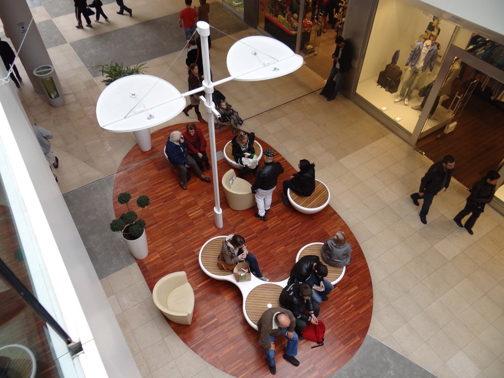 Union Yacht - Shopping Center.JPG