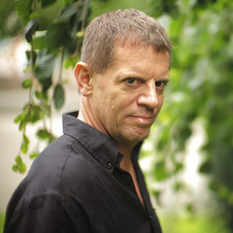 New Voices with Nicholas Isherwood