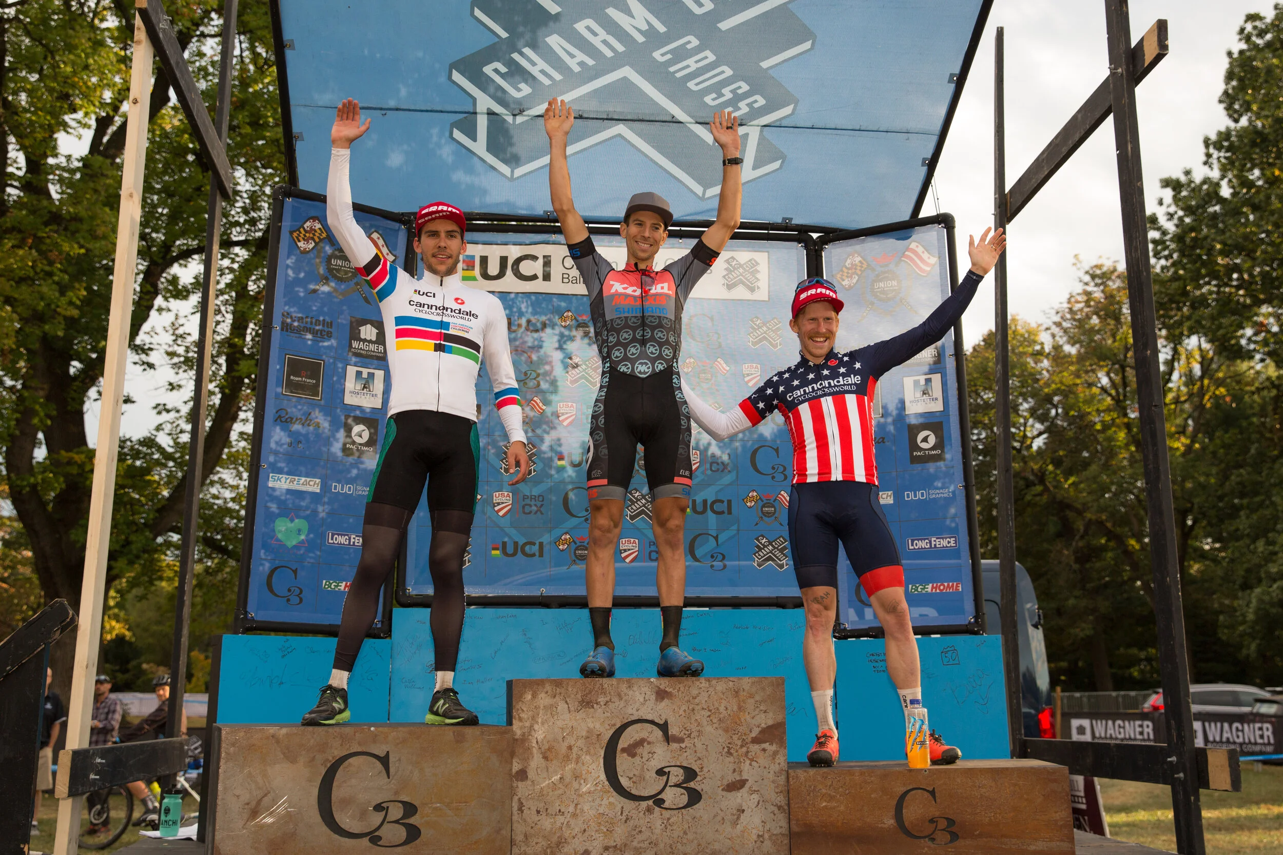 Charm_2019_Day1-podium.jpg