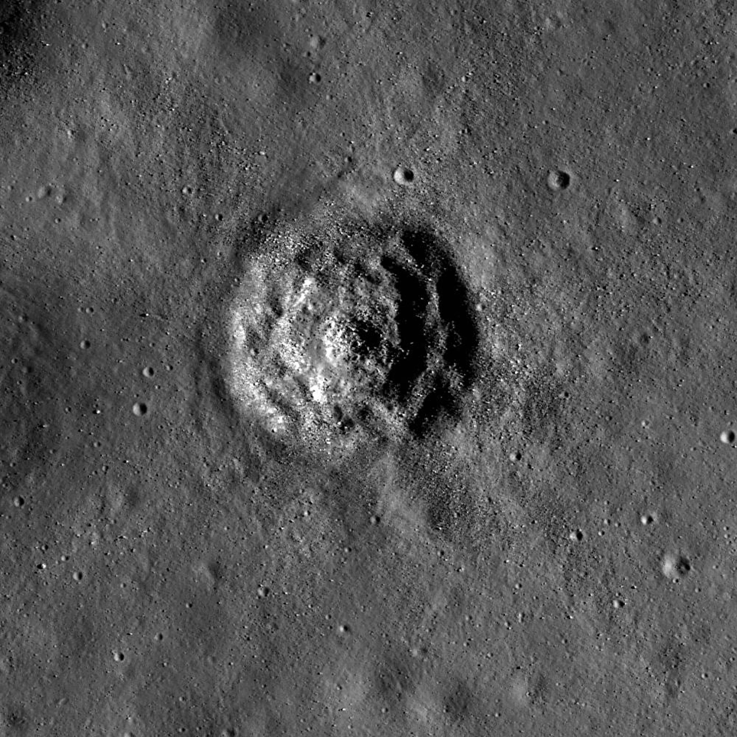  Source: NASA/GSFC/Arizona State University, NASA Photojournal online archive.  Photo ID: PIA13822 