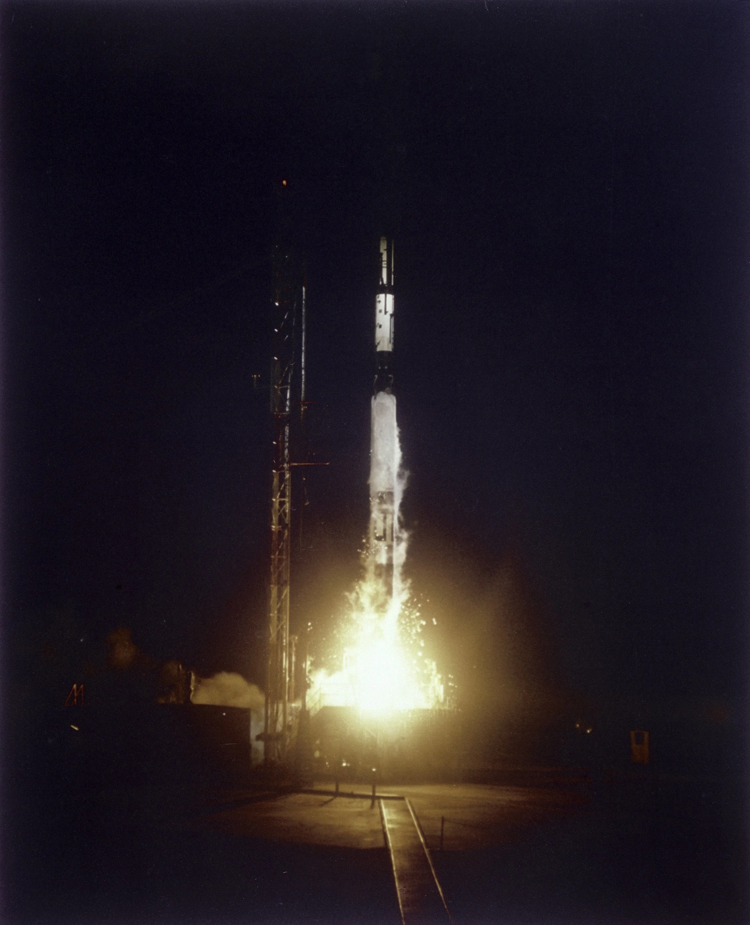  Source: NASA Marshall Space Flight Center (NASA-MSFC), NASA online image archive.  Photo ID: 9139356 