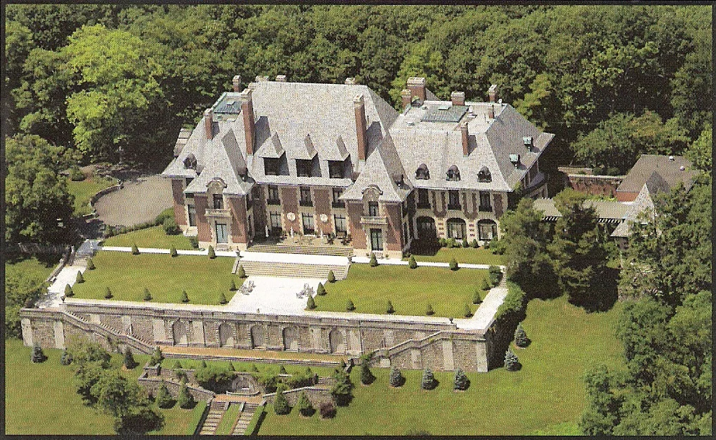 Elegant mansion with garden