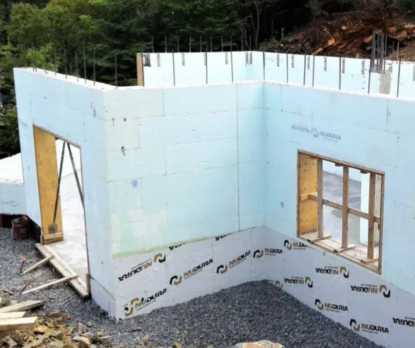 Stick With Tradition or Build For the Future: Lumber vs Concrete