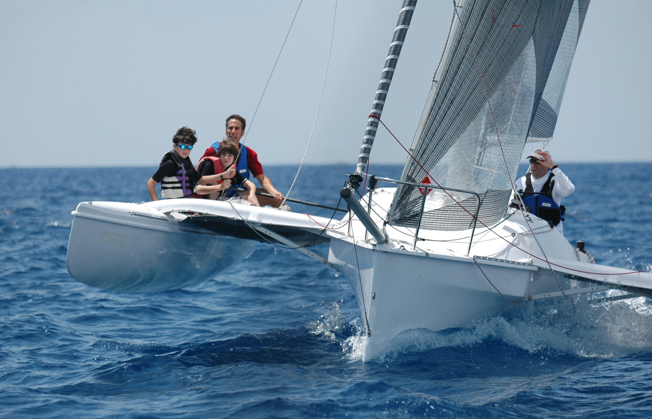 Sprint750SailsUpwind.jpg