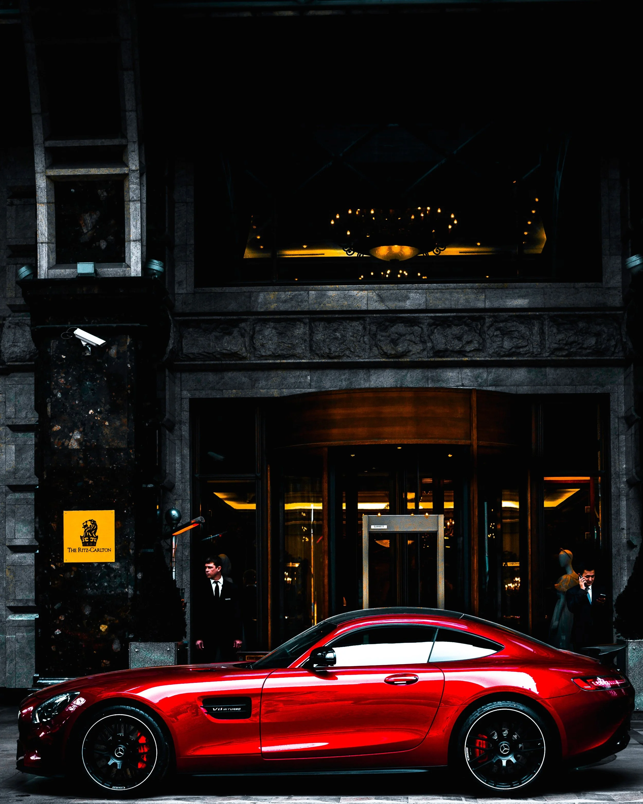 serge-kutuzov-223327-unsplash.jpg