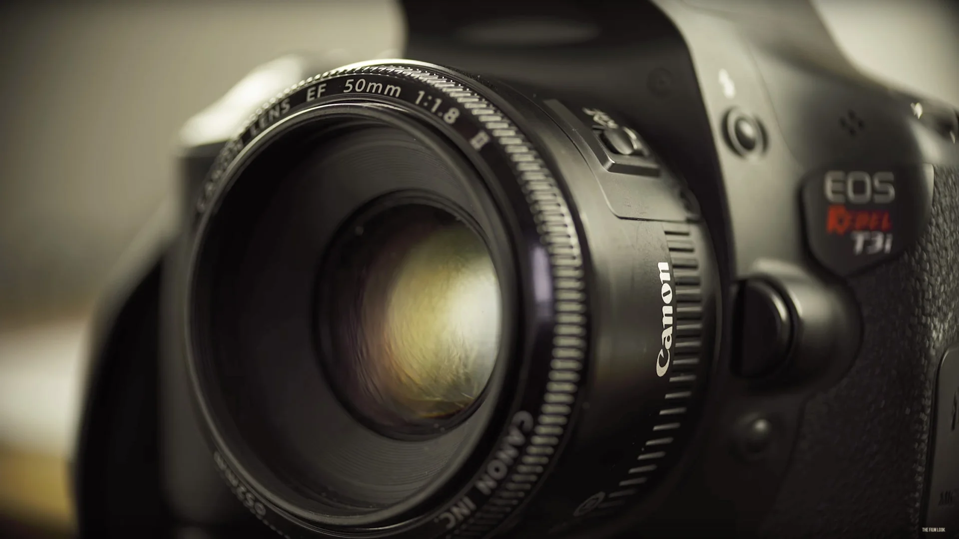 Canon 50mm F1.8