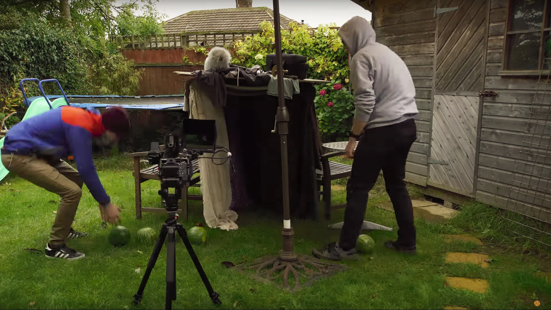 Recording-Stabbing-Sound-Effects.jpg