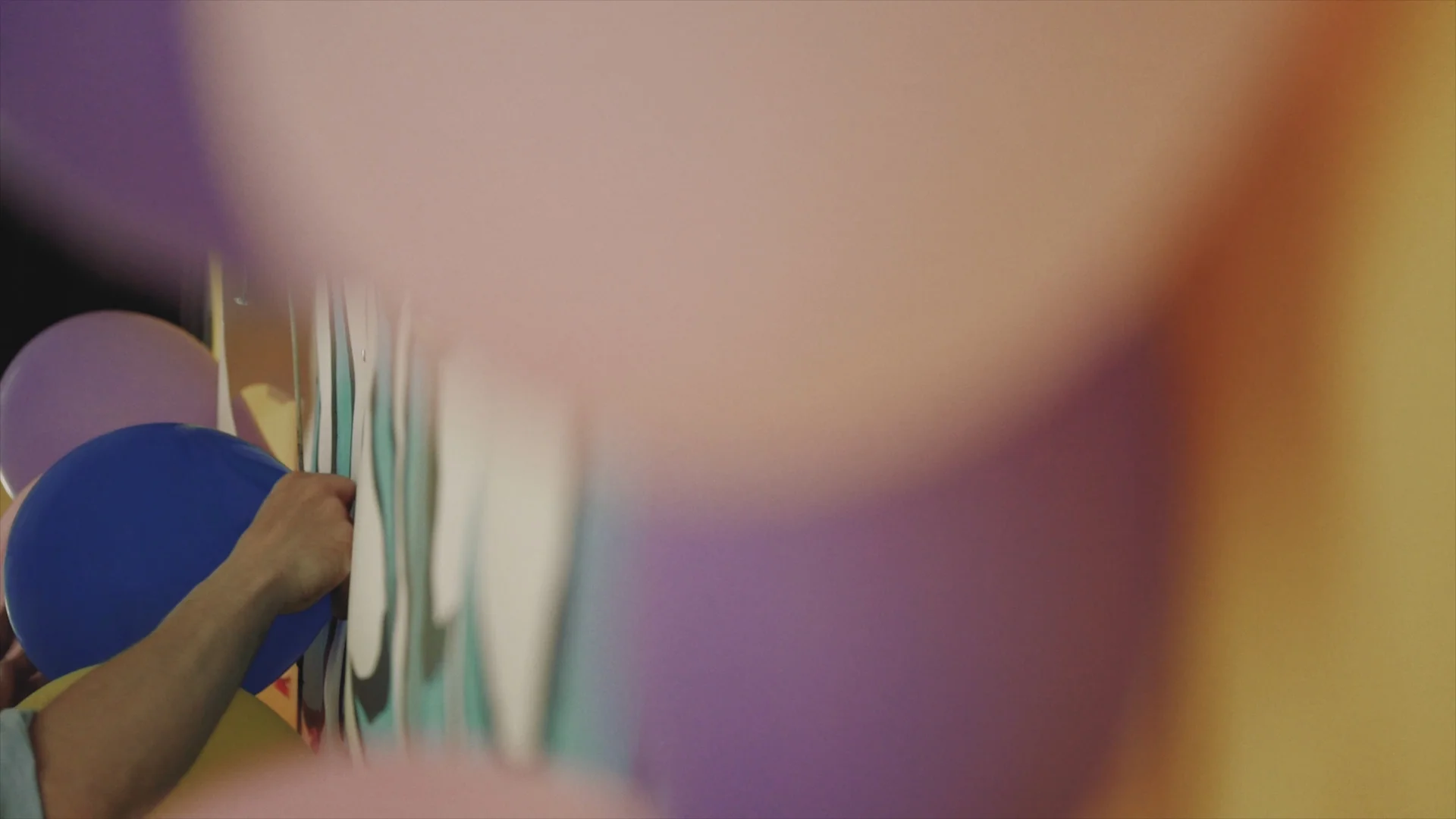 Episode.00_06_26_07.Still017.jpg