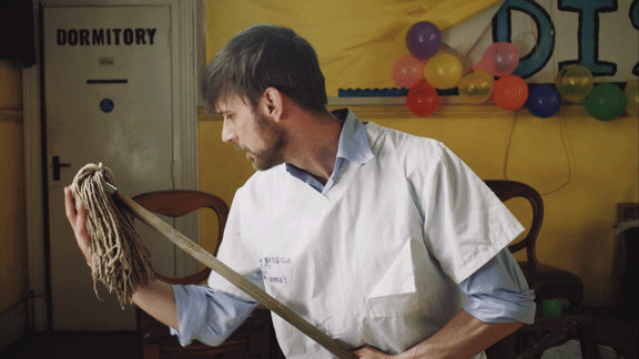 Use-Inspiration-to-Light-Your-Film.gif