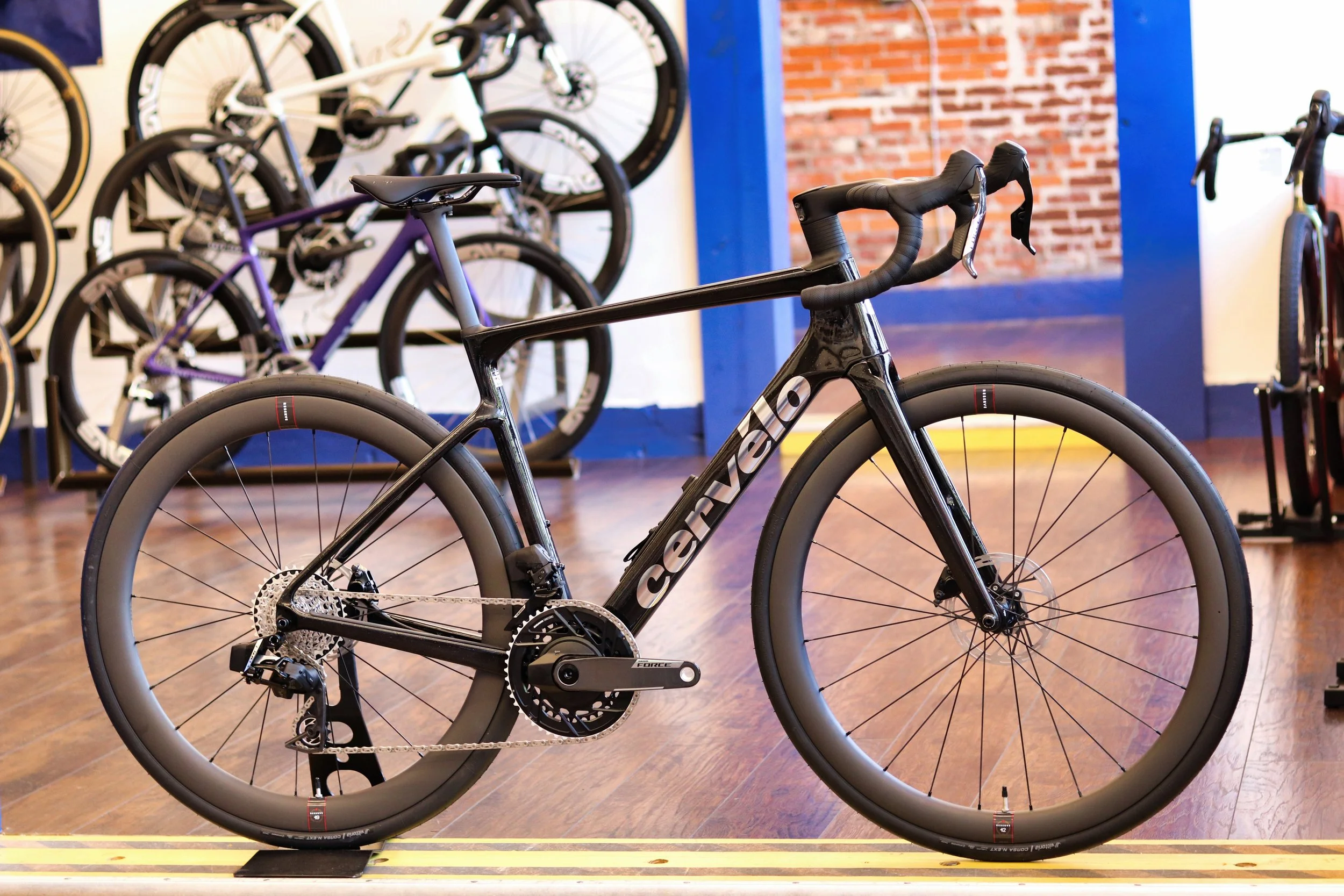 Cervelo Caledonia 5 Force AXS Five Black