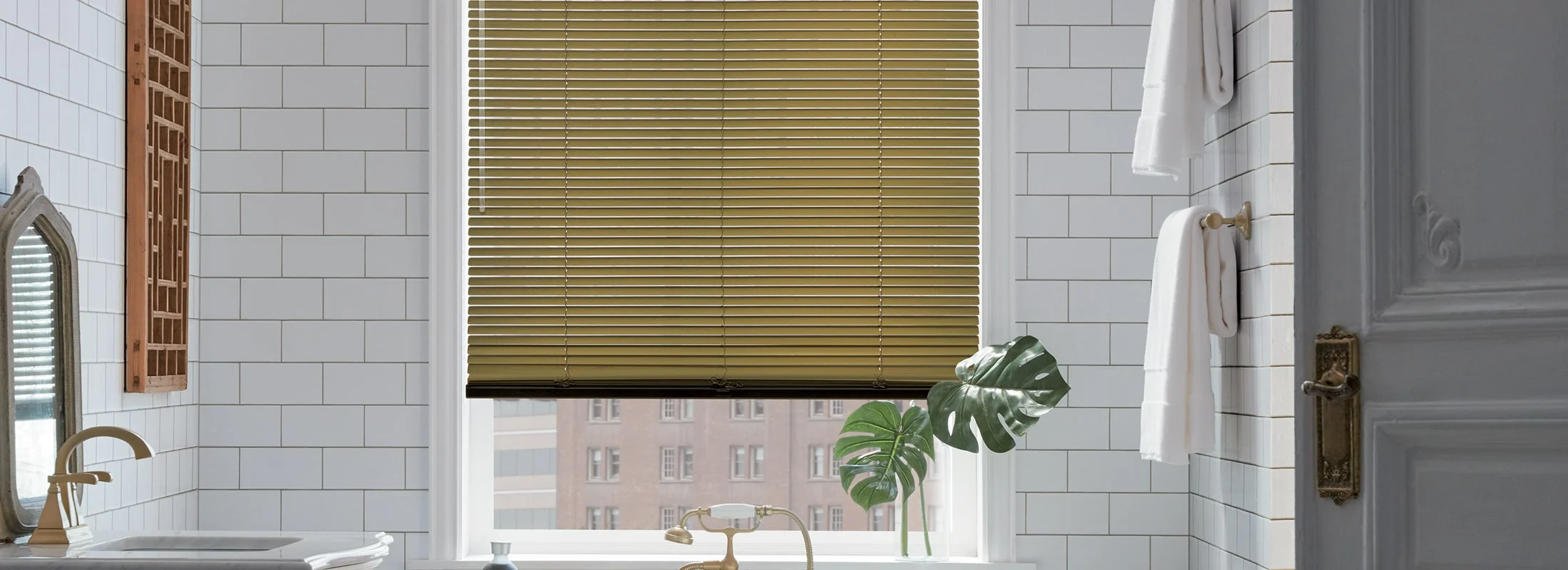 horizontal-blinds-aluminum-decor-carousel-03.jpg