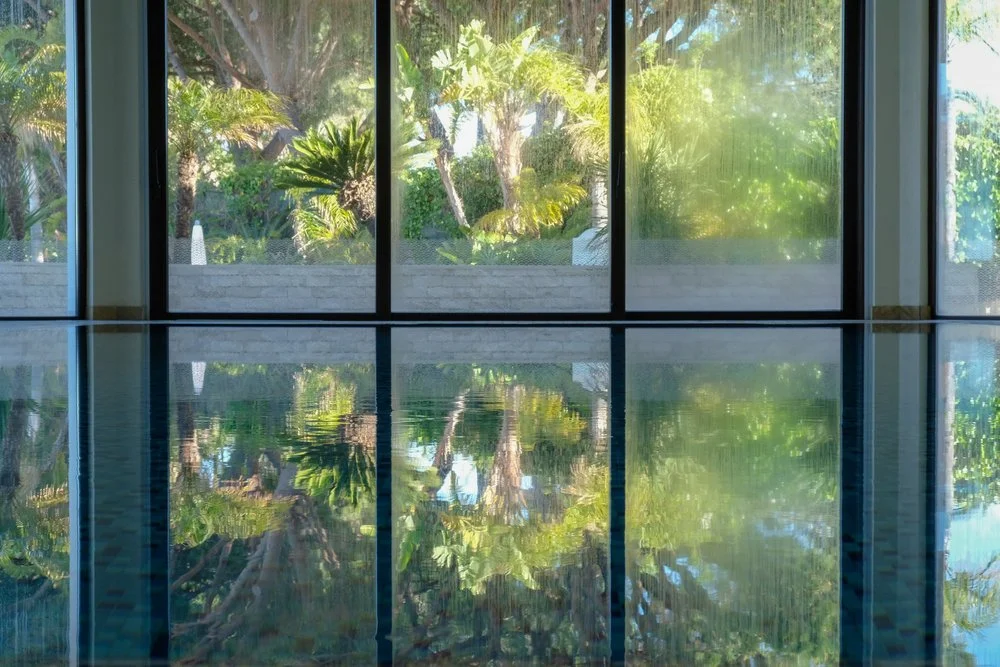 INDOOR