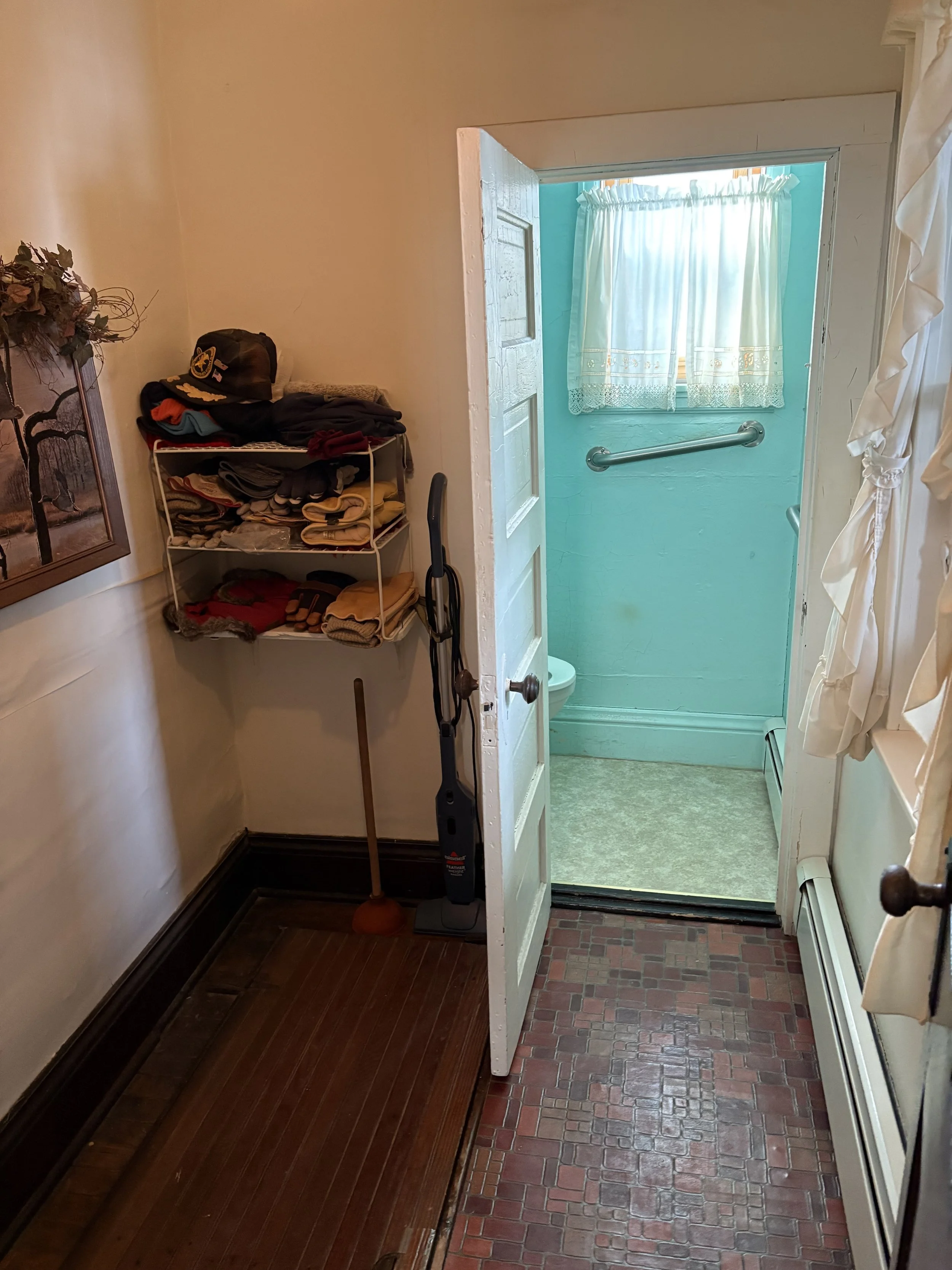 1st bath, hatch to basement.jpeg